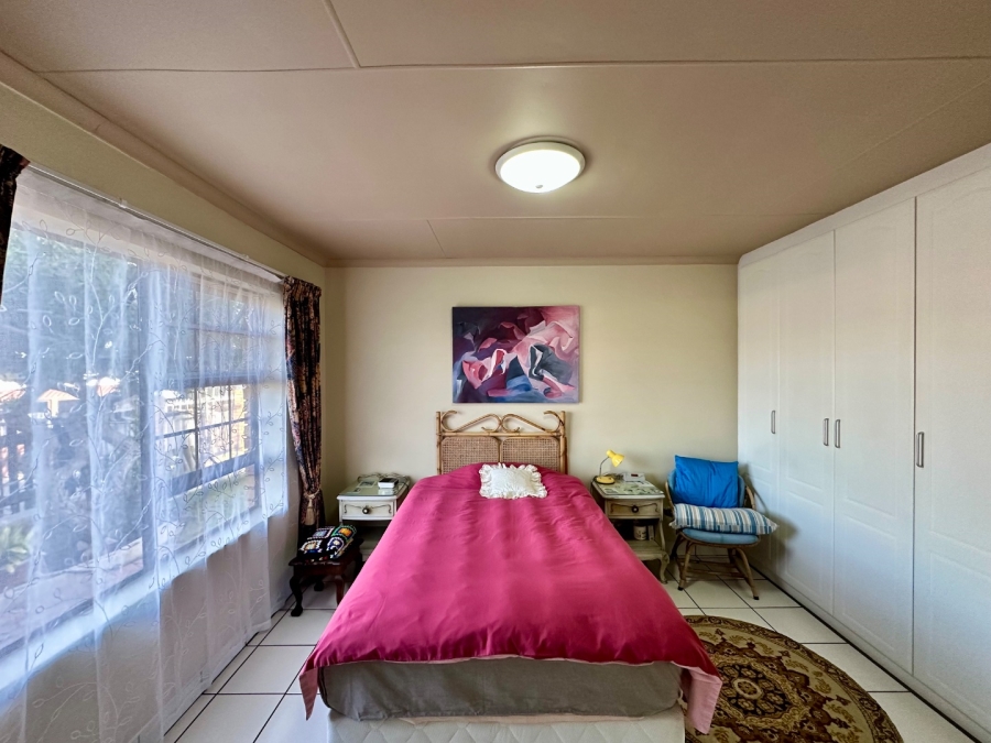2 Bedroom Property for Sale in Fonteine Park Western Cape